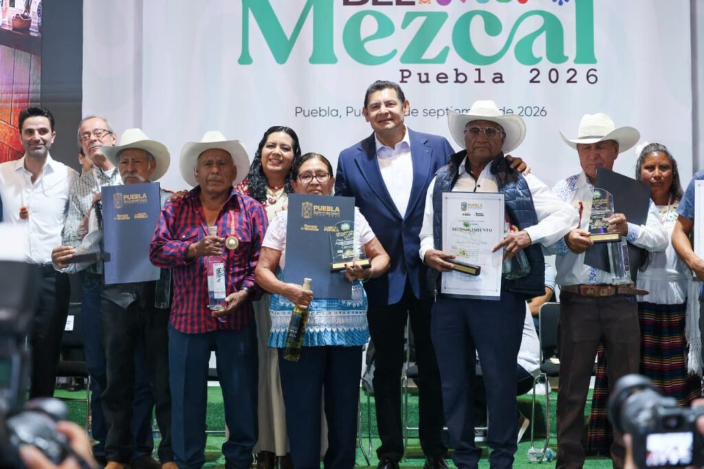 Con 300 marcas de ocho estados, el Segundo Encuentro Nacional del Mezcal Puebla 2026 abre cuatro días de cultura, tradición y oportunidades de negocio.