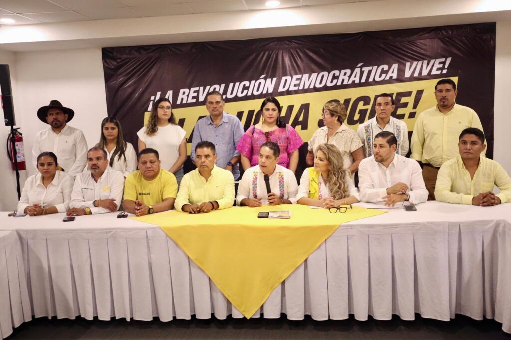 Bloque Nacional del PRD llama desde Guerrero a definir política de alianzas entre izquierdas.
