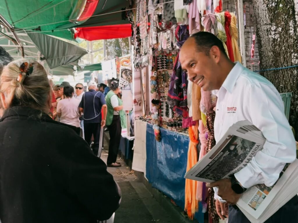 Recorre el secretario de las y los Mexicanos, Alejandro Robles, la colonia Avante, en Los Culhuacanes, Coyoacán, recuerda el Golpe de Estado en Chile y al Presidente Allende: “la historia es nuestra y la hacen los pueblos”.