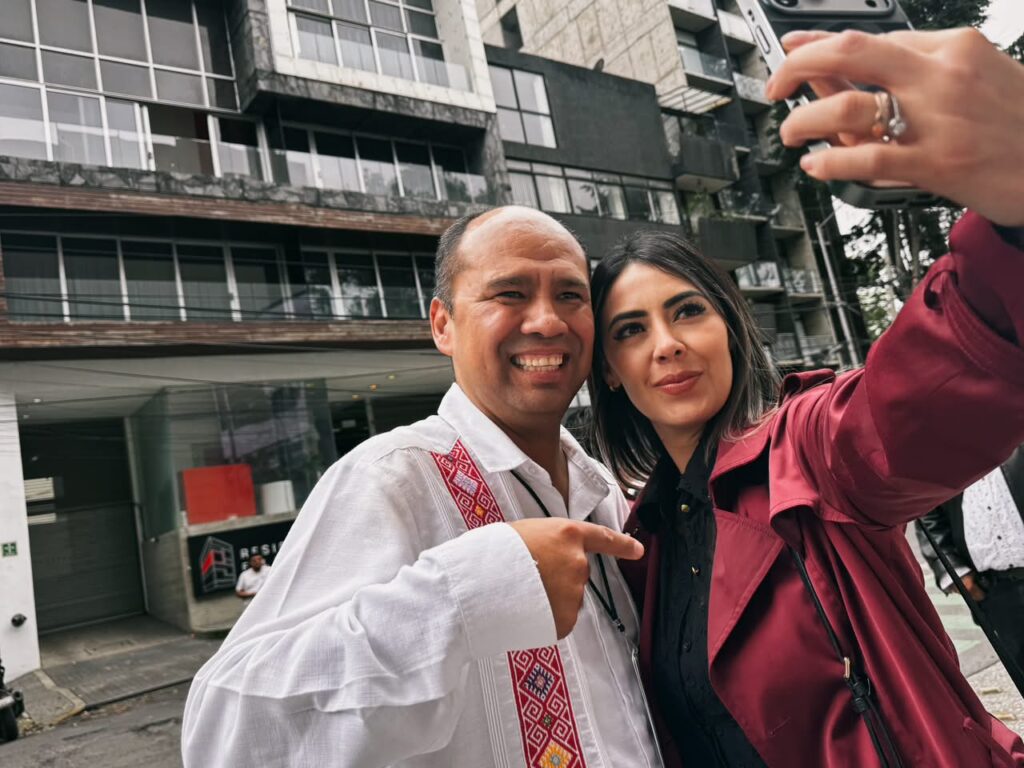 Acude a Consejo Nacional; sostiene que proyecto encabezado por Claudia Sheinbaum seguirá una ruta propia, sustentada en la soberanía nacional, la justicia social y el legado político de AMLO.